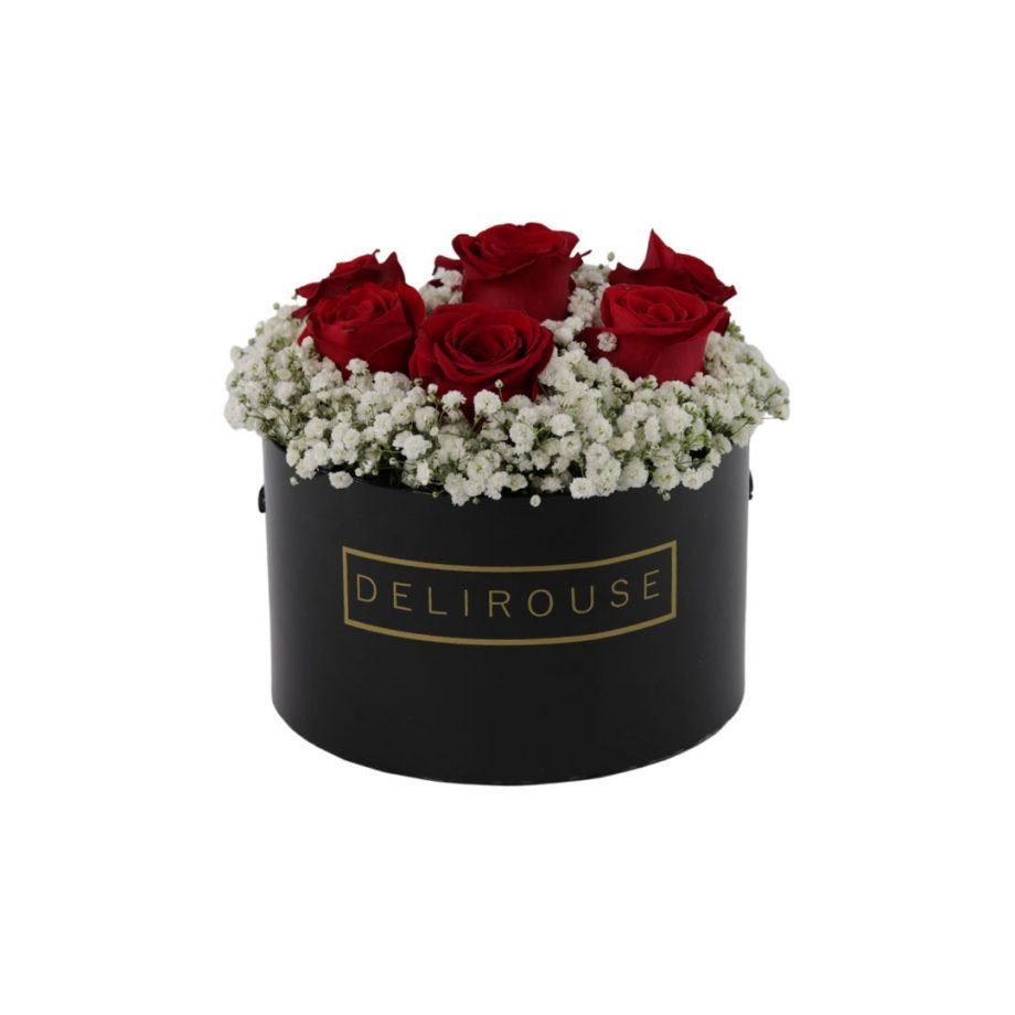 Caja Mediana con Rosas y Relleno Floral 1