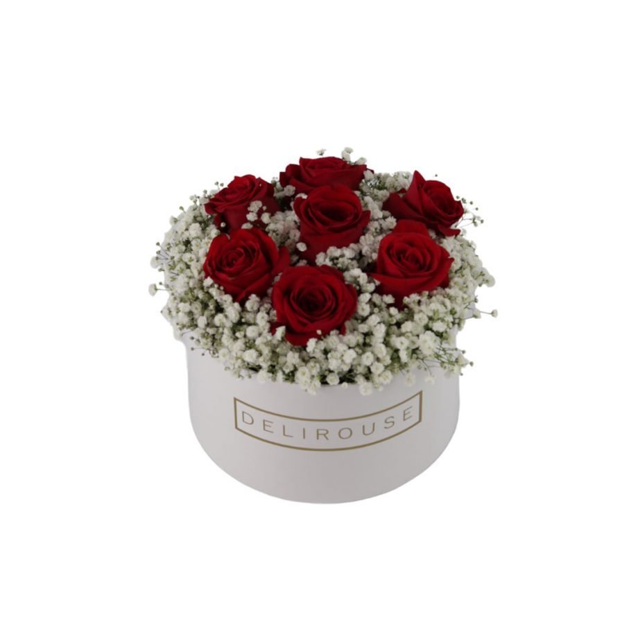Caja Mediana con Rosas y Relleno Floral